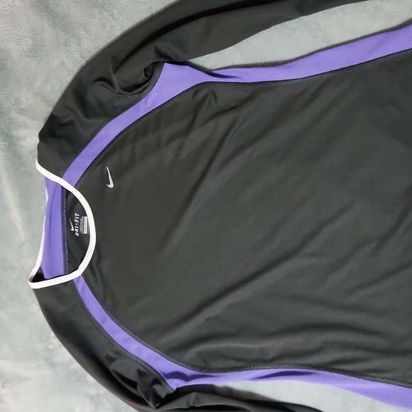 Womens Activewear Nike Dri-Fit Size Large - Picture 2 of 3